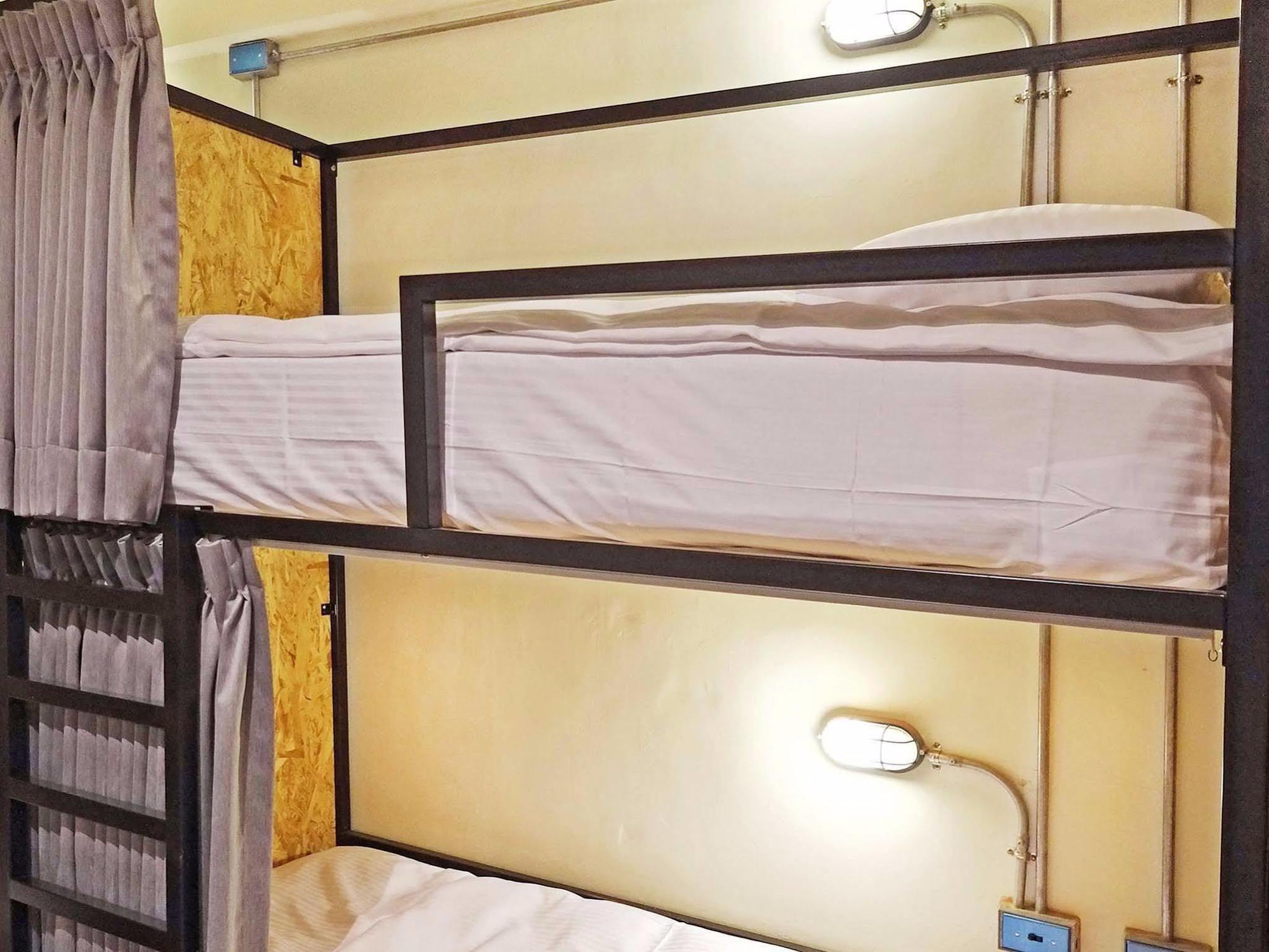 Partyo Hostel Taichung Exterior photo